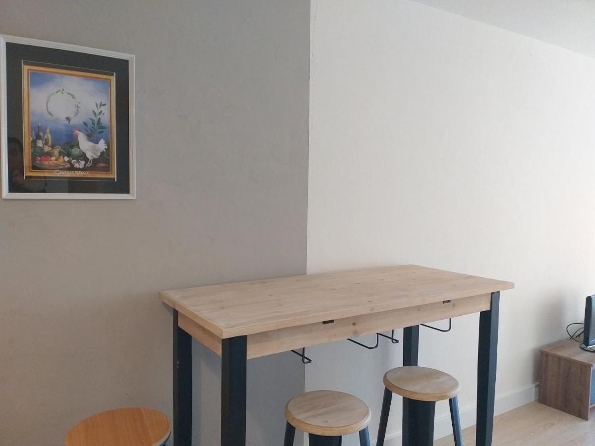 Le Savoie Appartement 2 Chambres 3 Couchages ,Balcon Et Parking Prive Bellegarde-sur-Valserine Kültér fotó